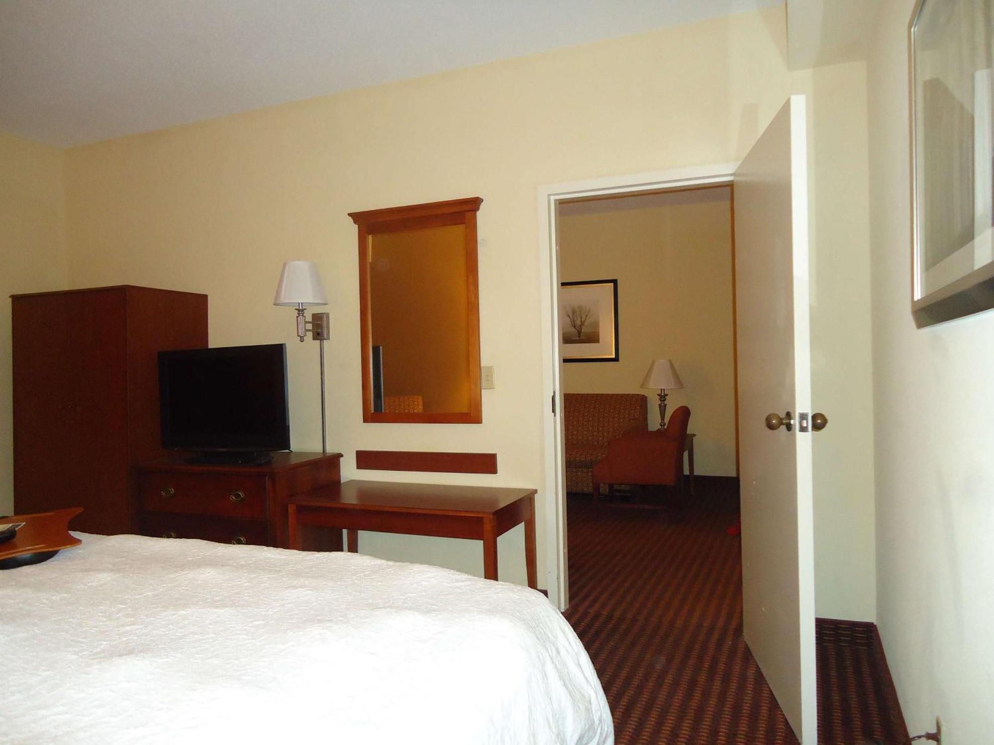 Hampton Inn Baltimore/Глен-Берни Экстерьер фото