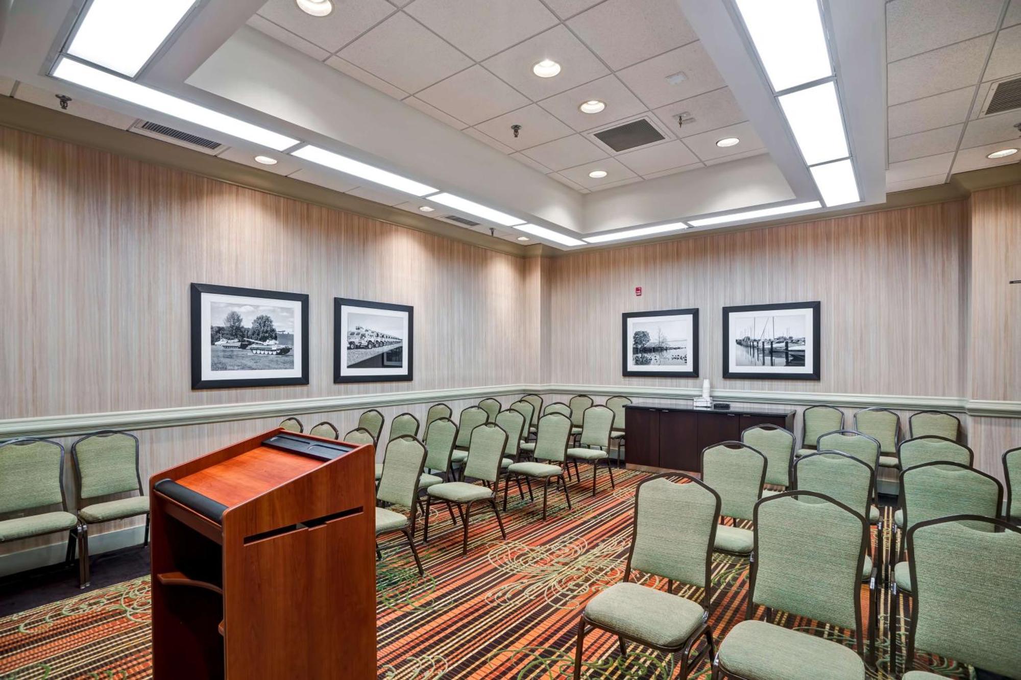 Hampton Inn Baltimore/Глен-Берни Экстерьер фото