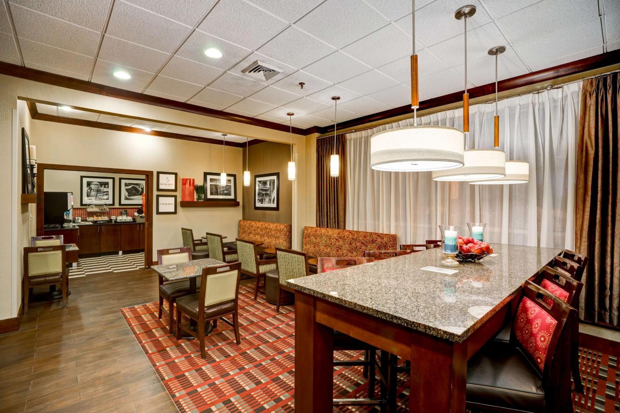 Hampton Inn Baltimore/Глен-Берни Экстерьер фото