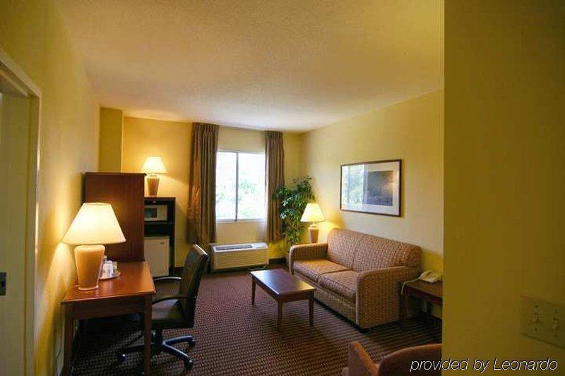 Hampton Inn Baltimore/Глен-Берни Номер фото